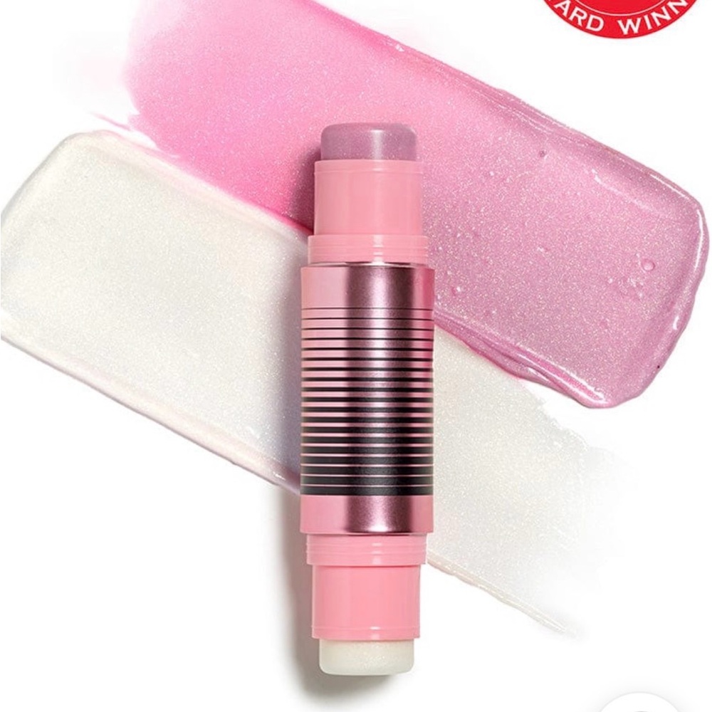 SOLD ❌ Dibs glowtour duo Glow Stick in aura new in box